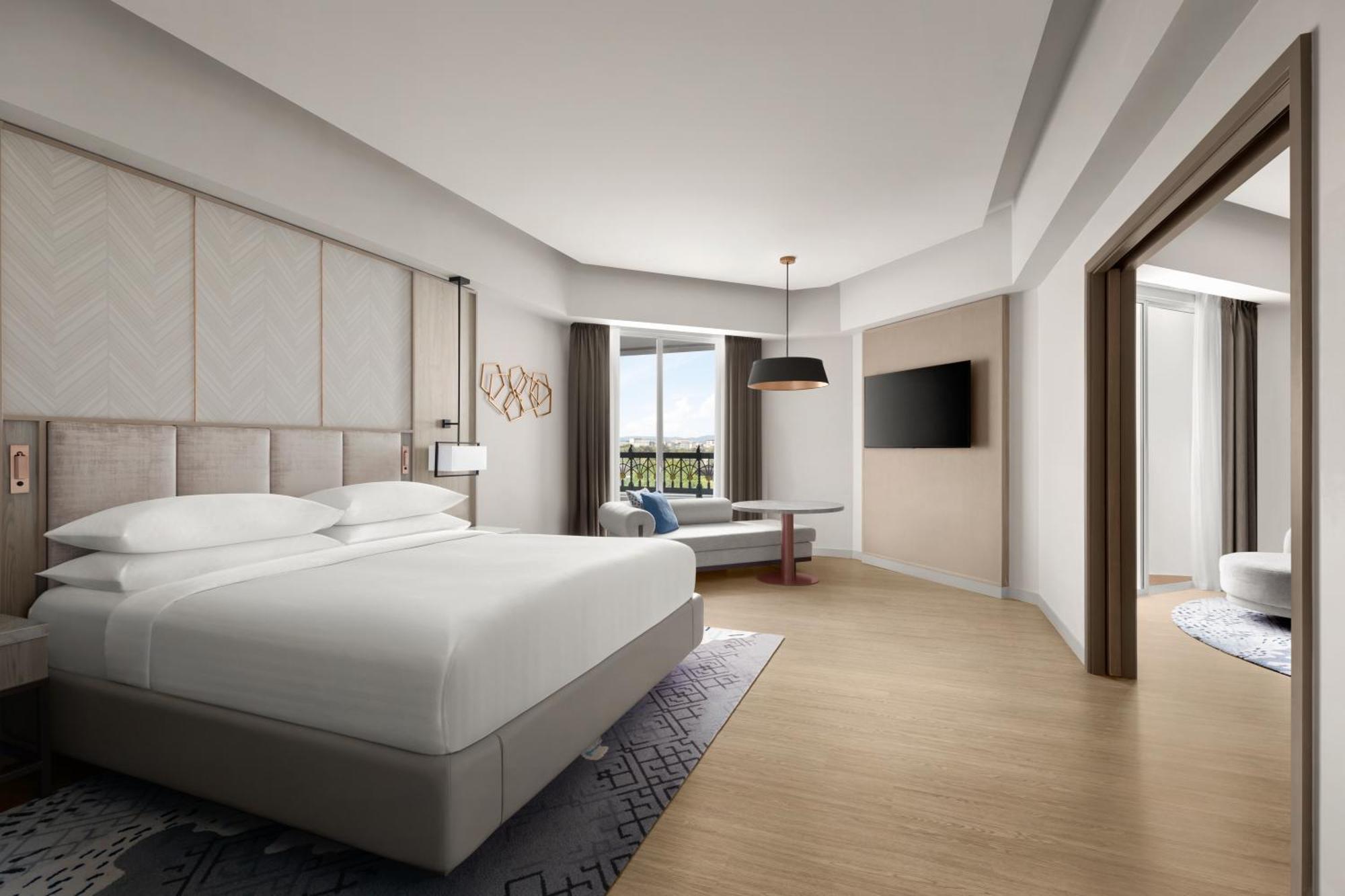 Hotel Marriott 5*